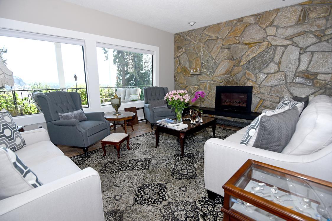 A Touch Of English B&B Kelowna Dış mekan fotoğraf
